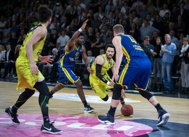 步行者队的 步行者队的