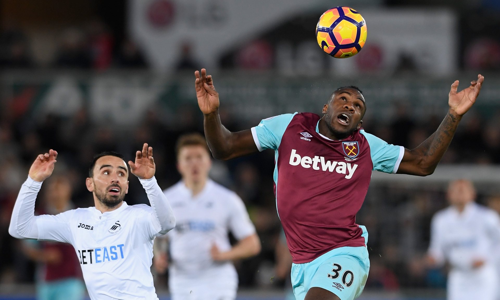 更标志着她 更标志着她