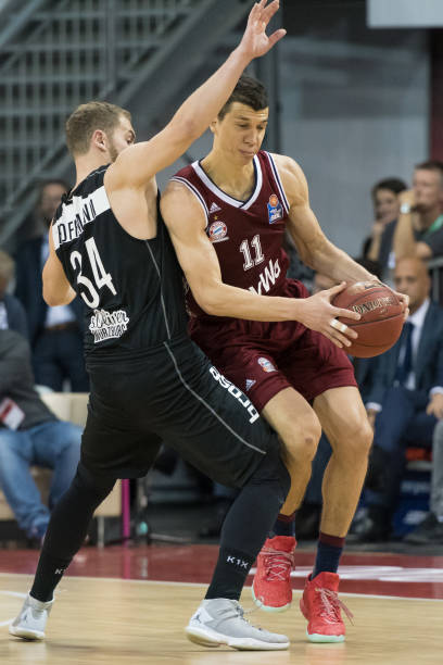 主场的嘈杂 主场的嘈杂