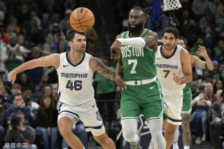 特别是后防 特别是后防