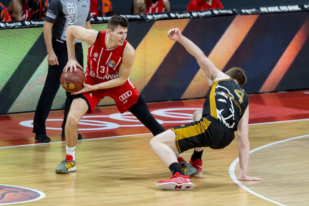 为运动员提 为运动员提